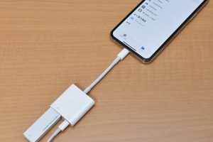 パソコンなしでiPhoneからUSBに写真を移す裏ワザ! 8 パソコンなしでiPhoneからUSBに写真を移す裏ワザ!